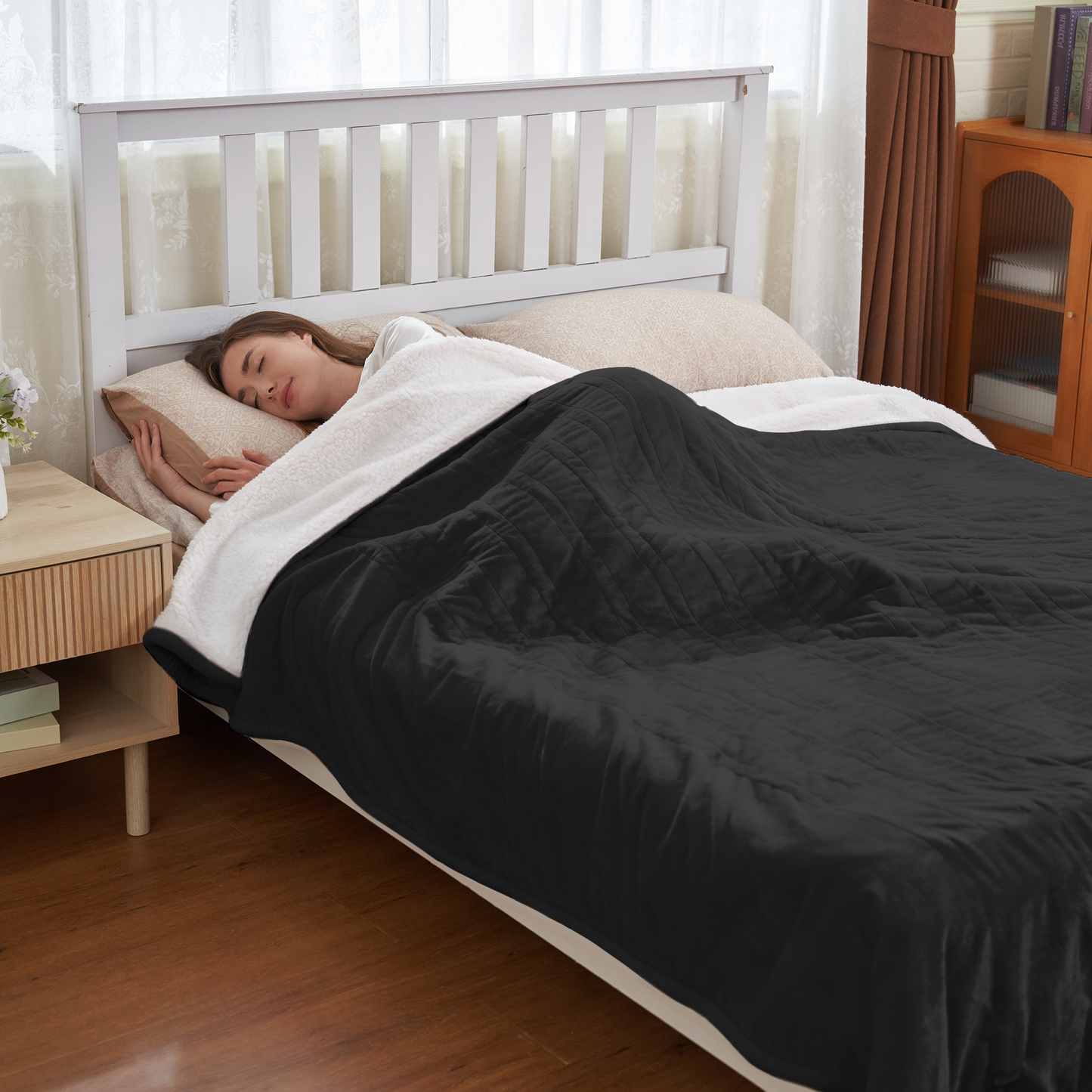 Nexaro Heated Electric Blanket, 72"x84" Flannel Heating Blanket Features 12-Hour Timer with 1-Hour Intervals, Machine Washable Sherpa with Overheating Protection, Ideal Gifts for Her, Black