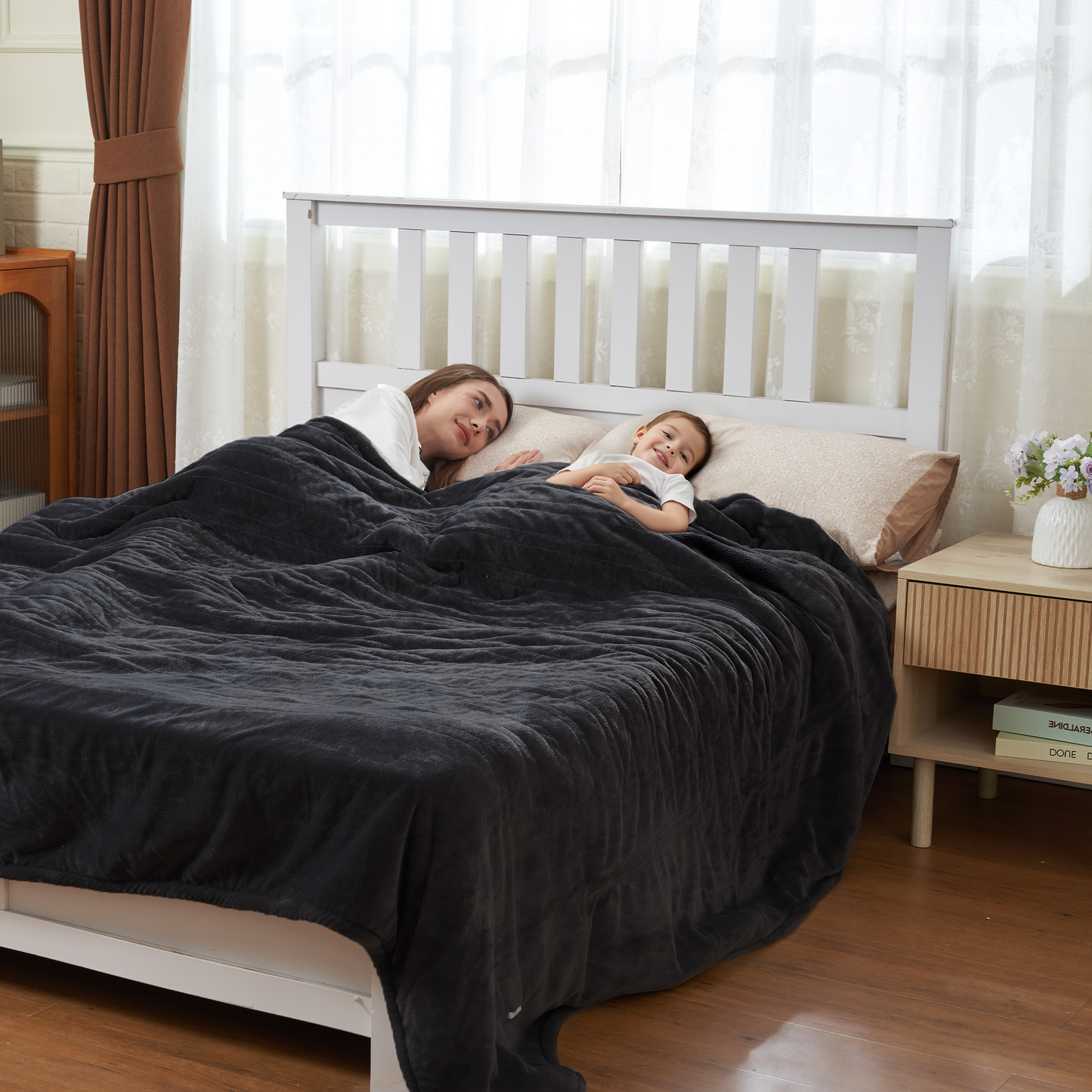 Nexaro Heated Electric Blanket, 62"x84" Flannel Heating Blanket Features 12-Hour Timer with 1-Hour Intervals, Machine Washable Sherpa with Overheating Protection, Ideal Gifts for Her, Black